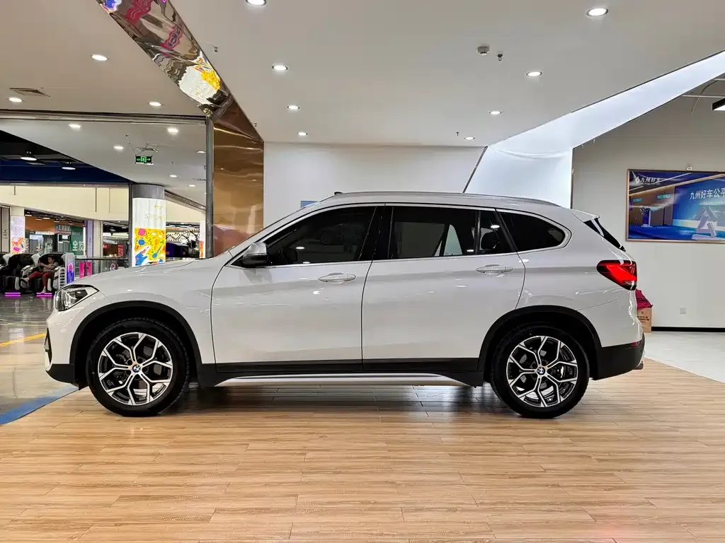 BMW X1 2021 из CN, фото 2
