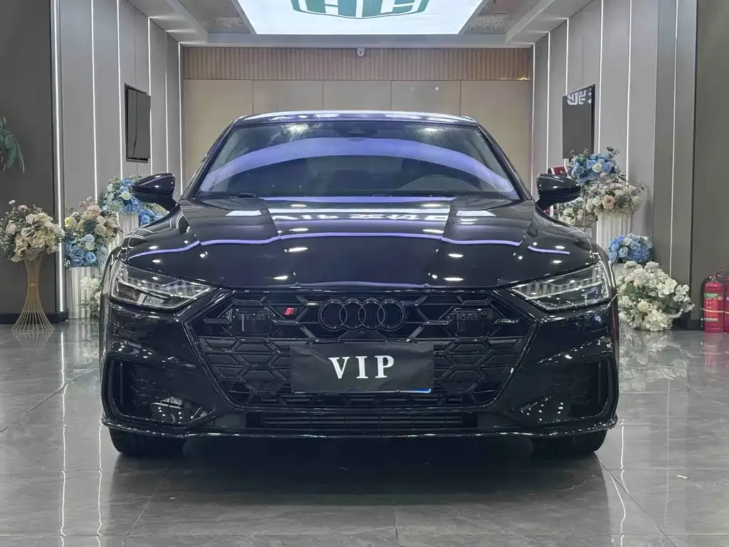 Audi A7L — фото 6