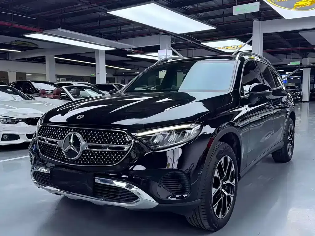 Mercedes-Benz GLC 2024 из CN, фото 1