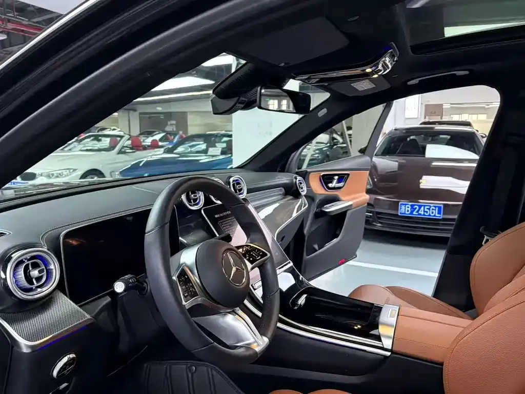 Mercedes-Benz GLC 2024 из CN, фото 7
