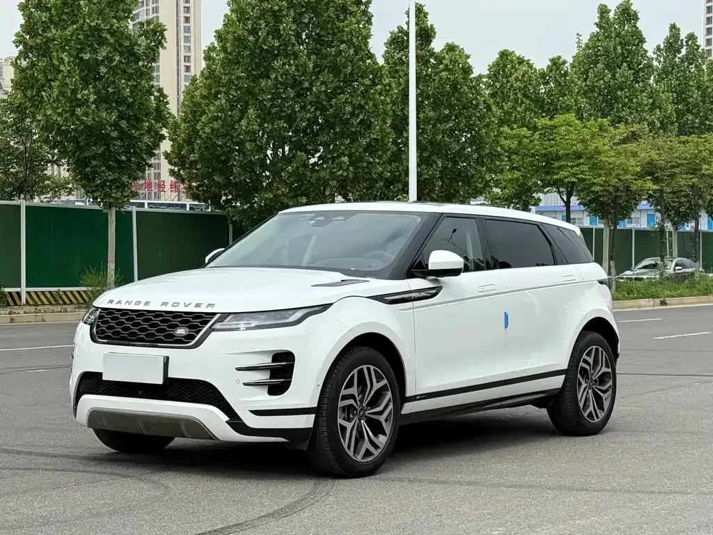 Land Rover Evoque — фото 1