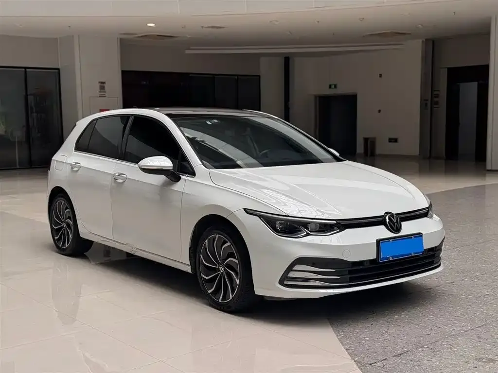 Volkswagen Golf 2022 из CN, фото 7