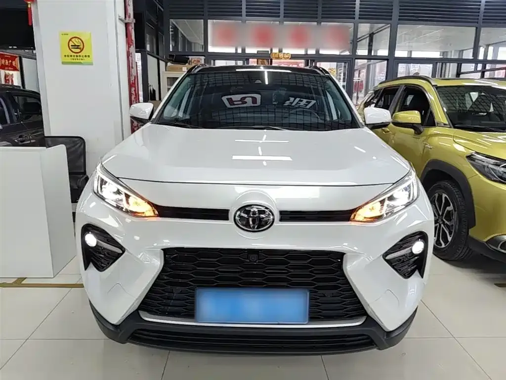 Toyota Wildlander — фото 4