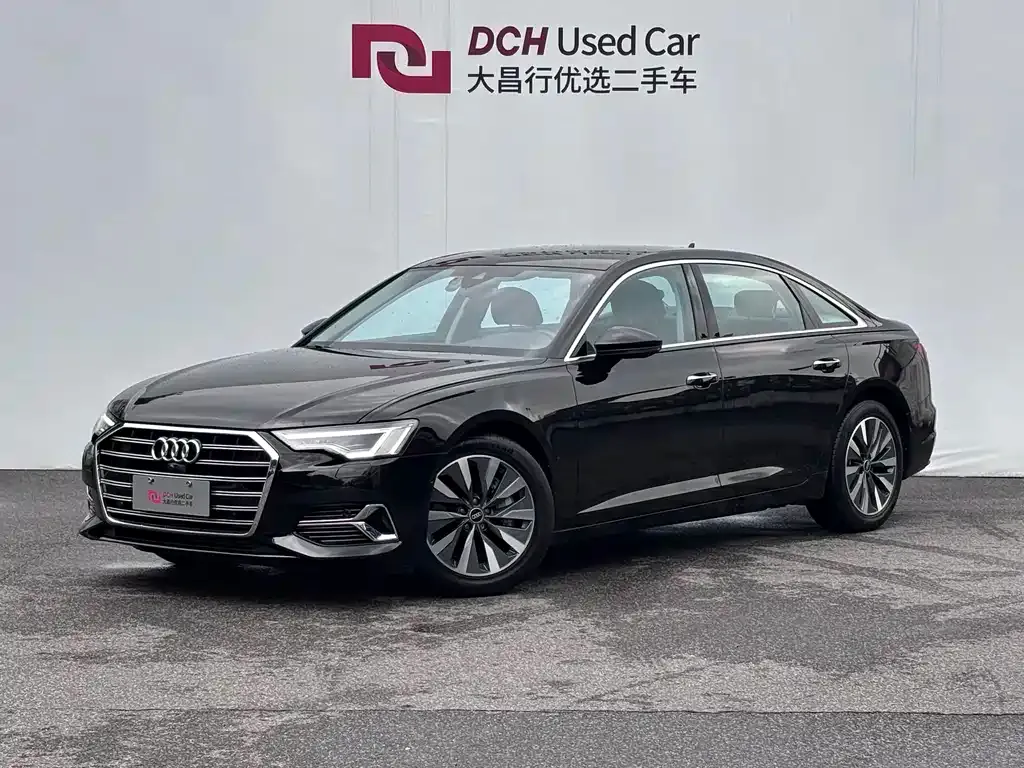Audi A6L — фото 1