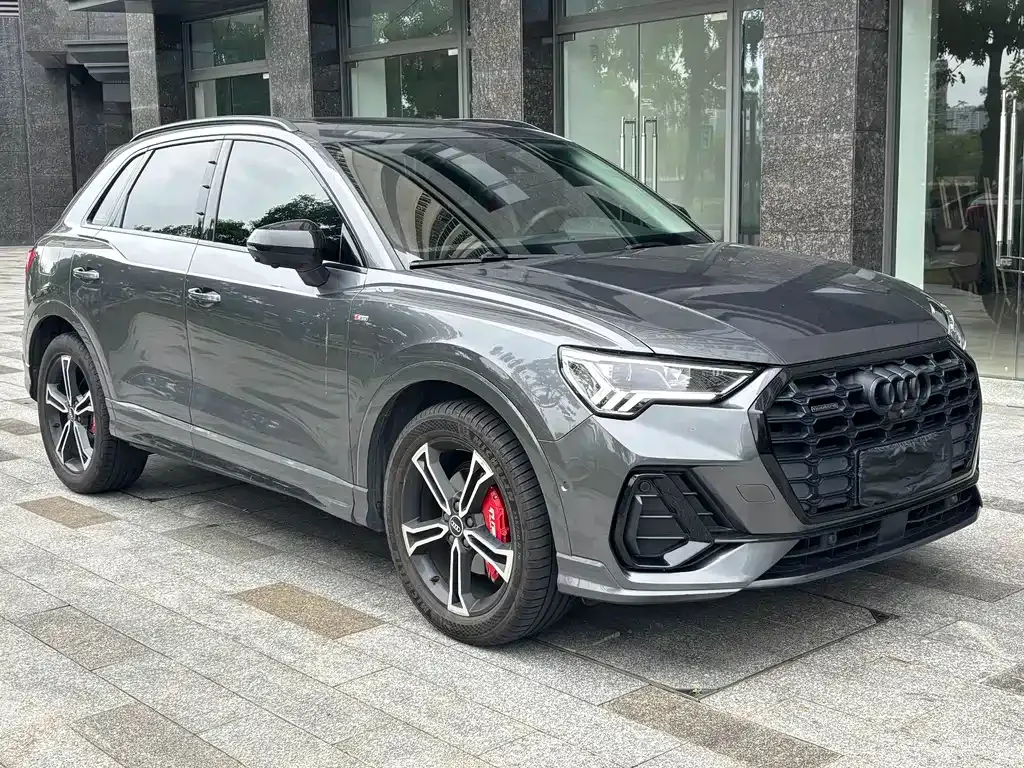 Audi Q3 — фото 5