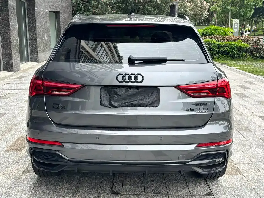 Audi Q3 — фото 6