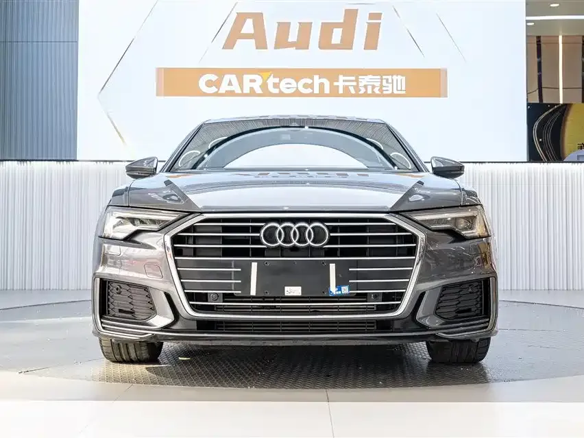 Audi A6L — фото 2