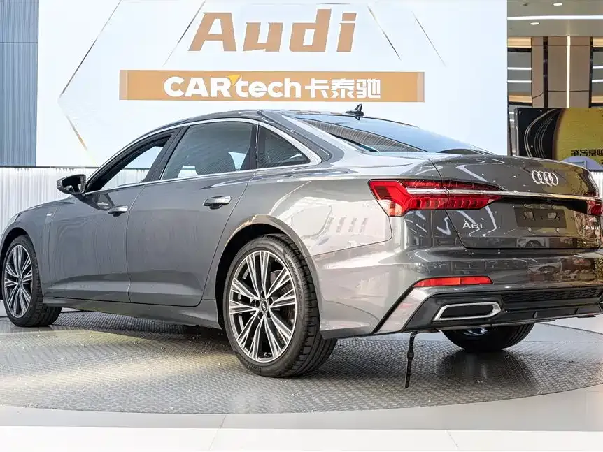 Audi A6L — фото 5