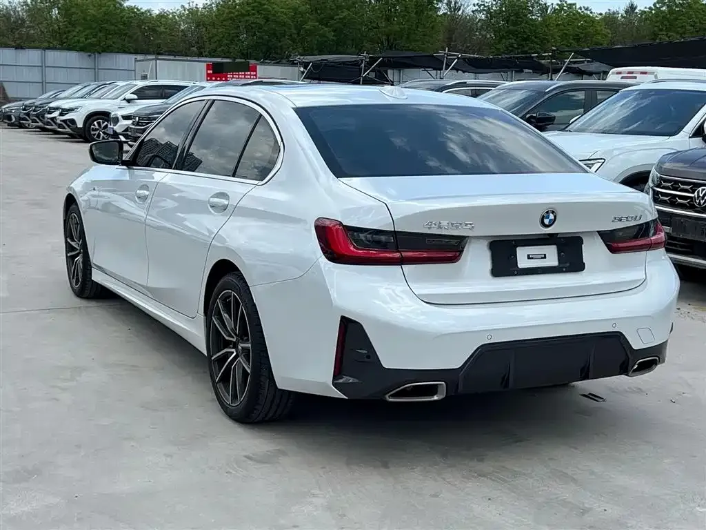 BMW 3 Series 2023 из CN, фото 8