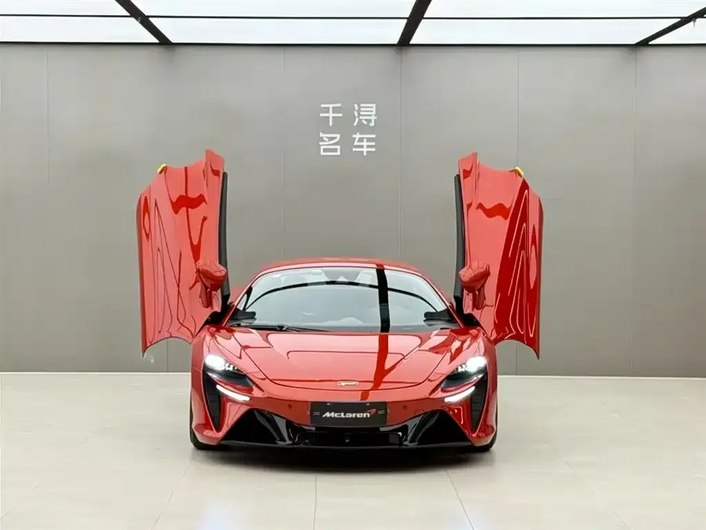 McLaren Artura 2023 из CN, фото 9