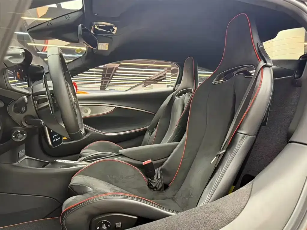 McLaren Artura 2023 из CN, фото 8