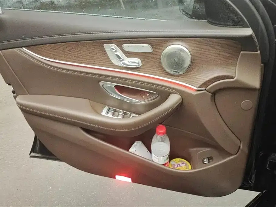Mercedes-Benz E-Class 2023 из CN, фото 2