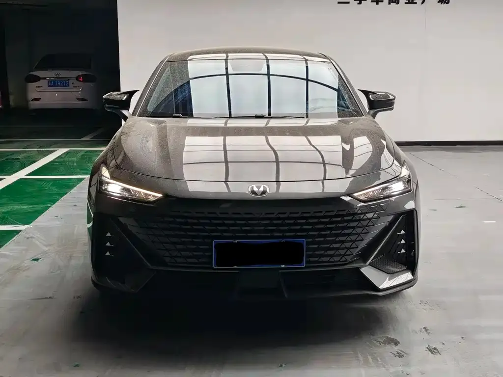 Changan UNI-V 2026 из CN, фото 6