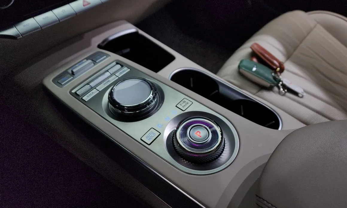 Genesis GV70 — фото 4