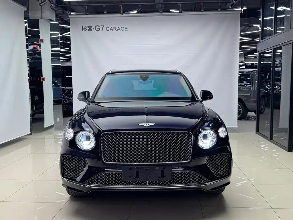 Bentley Bentayga PHEV 2021 из CN, фото 7