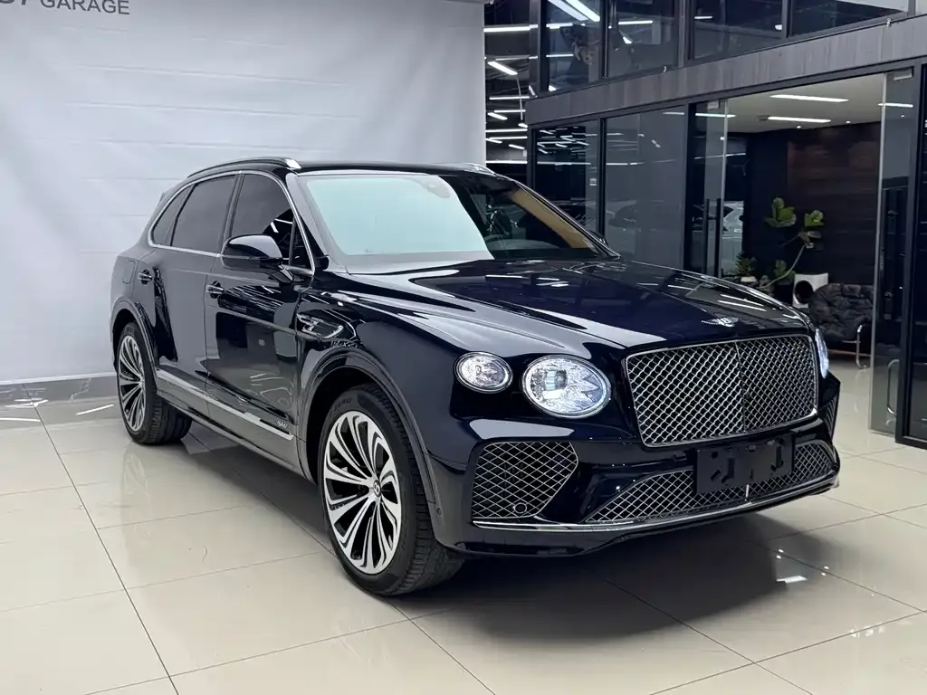 Bentley Bentayga PHEV 2021 из CN, фото 2