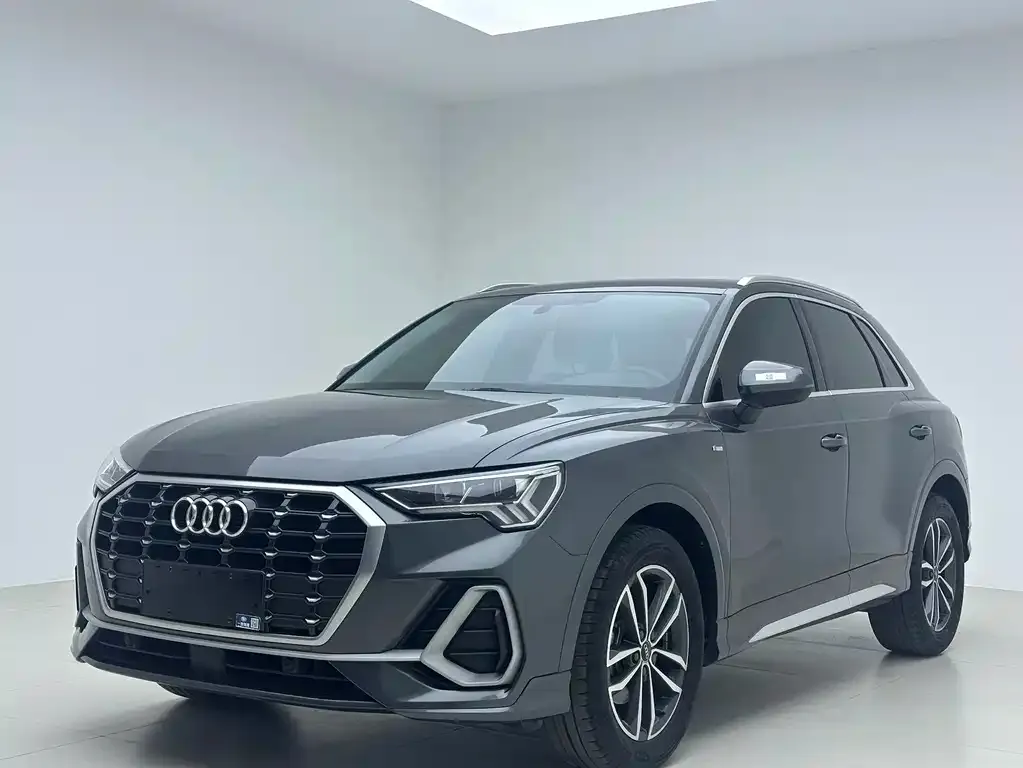 Audi Q3 2022 из CN, фото 1