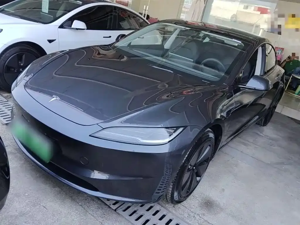 Tesla Model 3 — фото 5