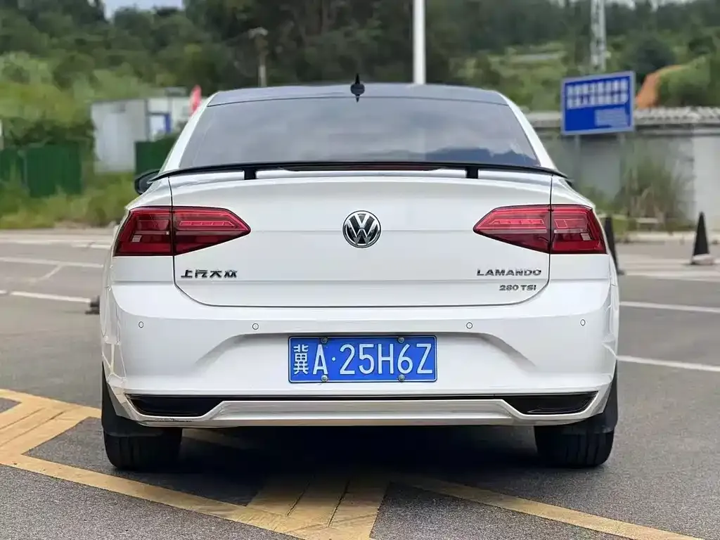 Volkswagen Lamando 2021 из CN, фото 2