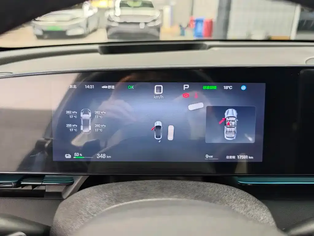 BYD Seal — фото 6