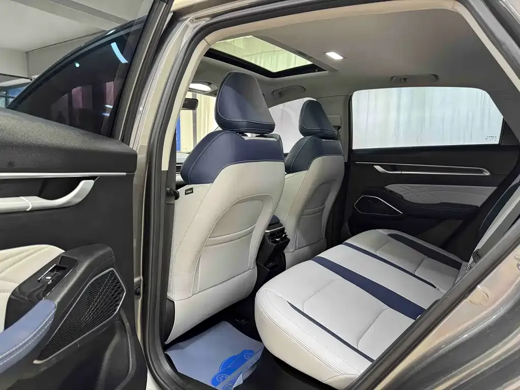 Geely Emgrand 2022 из CN, фото 9