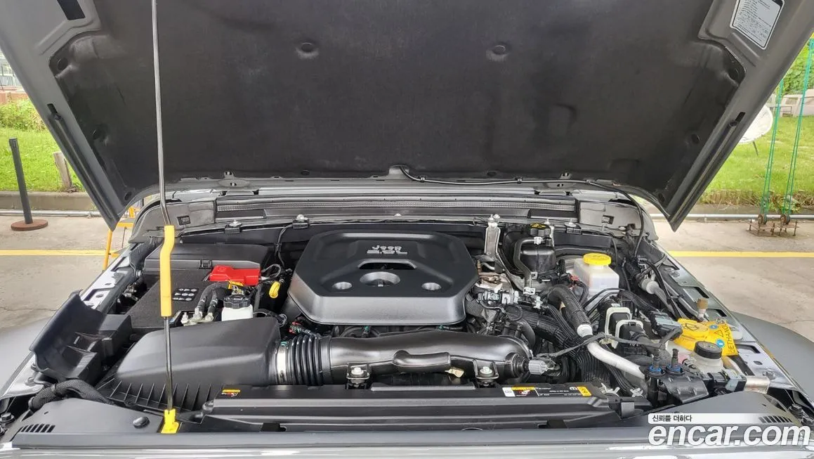 Jeep Wrangler 2023 из KR, фото 6