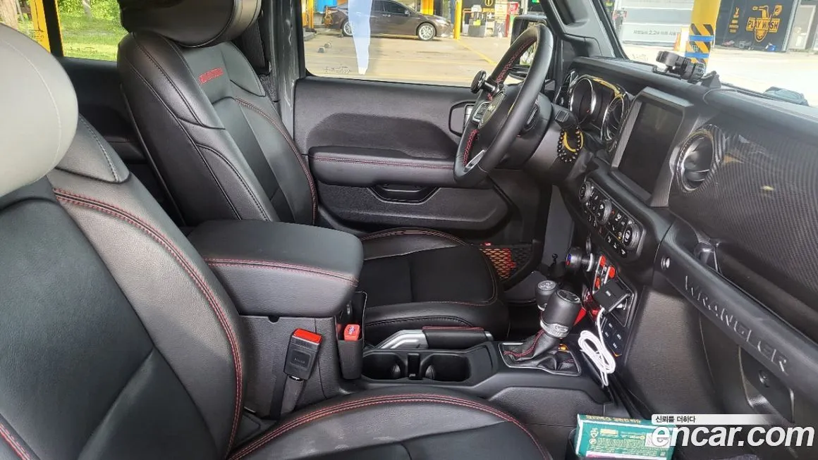 Jeep Wrangler 2023 из KR, фото 3