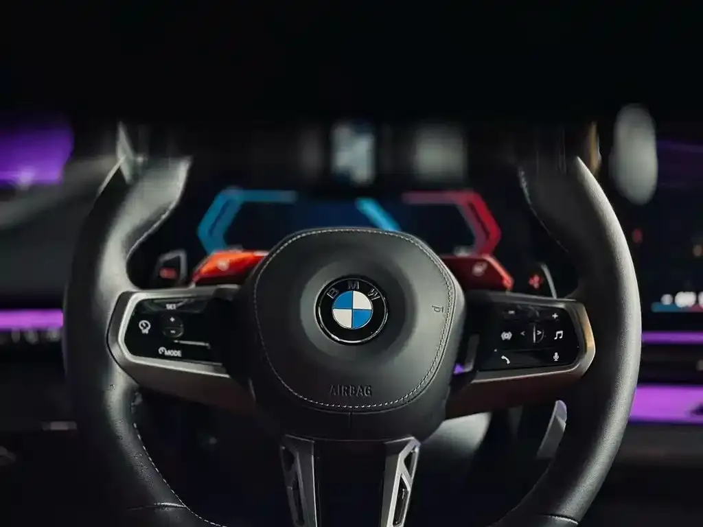 BMW M5 New Energy 2024 из CN, фото 2