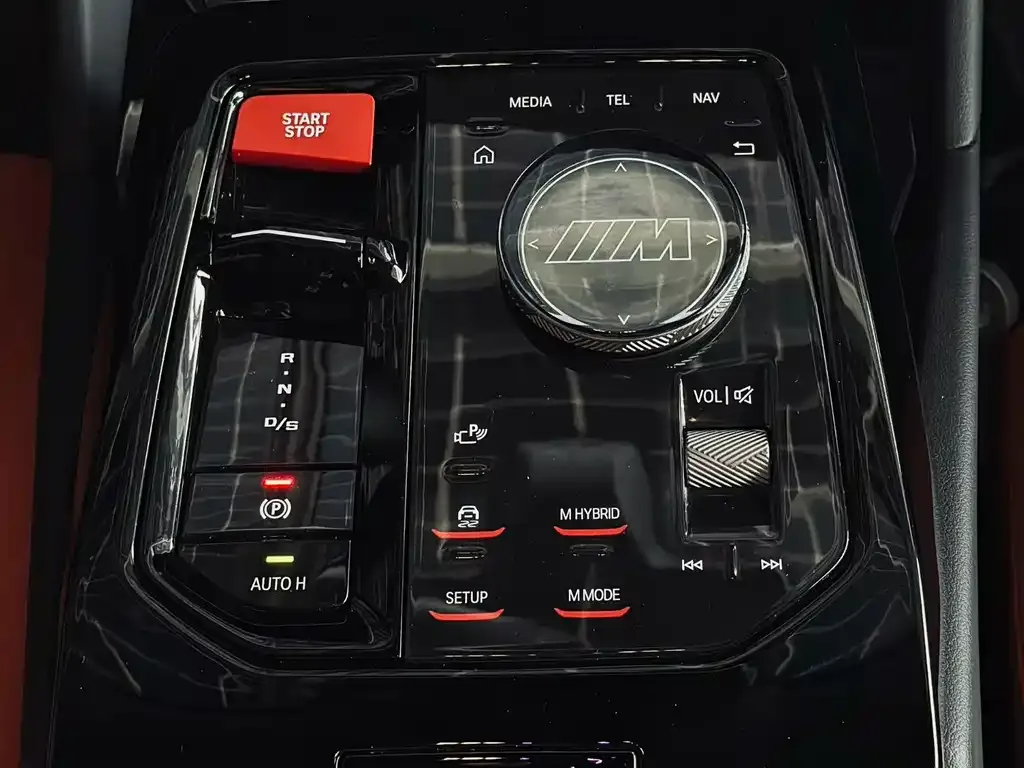 BMW M5 New Energy 2024 из CN, фото 9