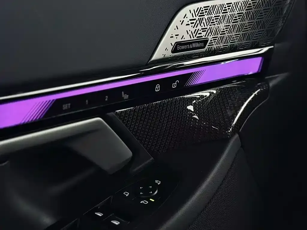 BMW M5 New Energy 2024 из CN, фото 6