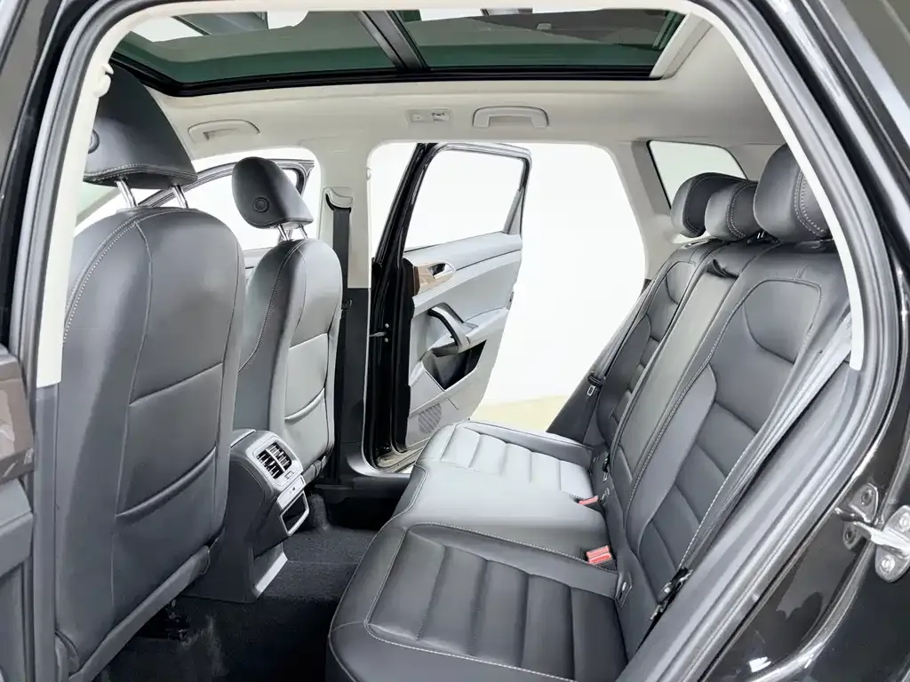 Volkswagen Tharu 2021 из CN, фото 9