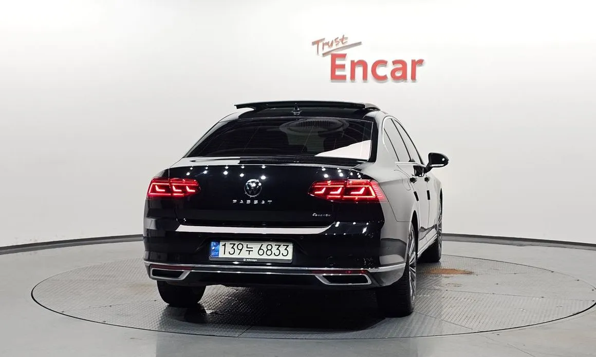 Volkswagen Passat 2021 из KR, фото 3