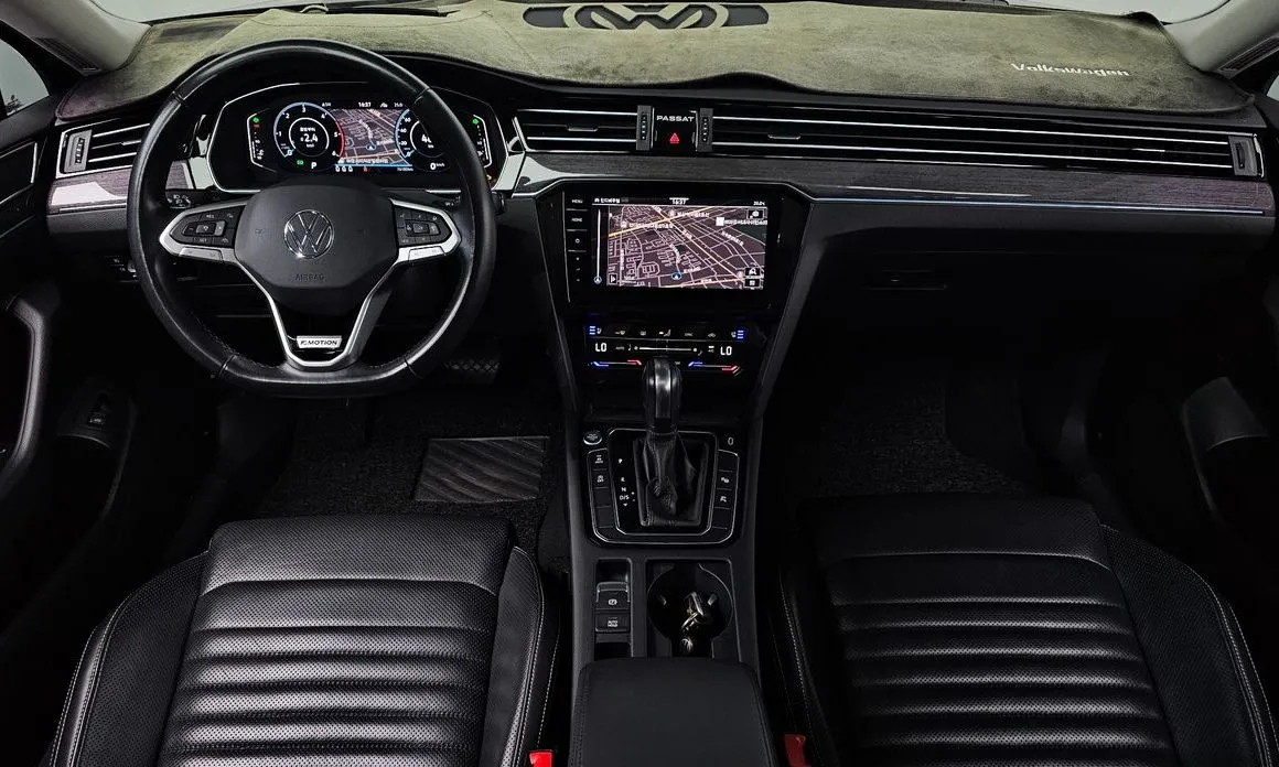 Volkswagen Passat 2021 из KR, фото 2