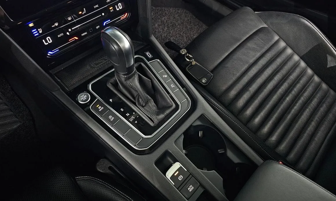 Volkswagen Passat 2021 из KR, фото 8