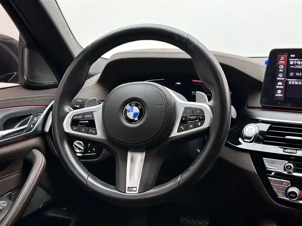 BMW 5 Series — фото 3