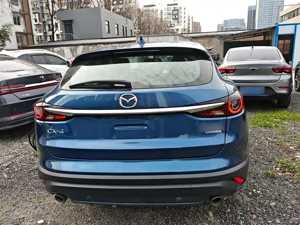 Mazda CX-4 2021 из CN, фото 8