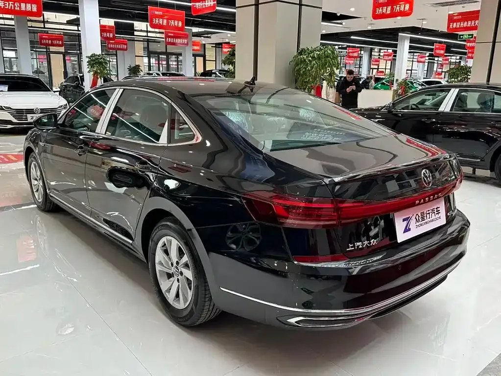 Volkswagen Passat New Energy — фото 6