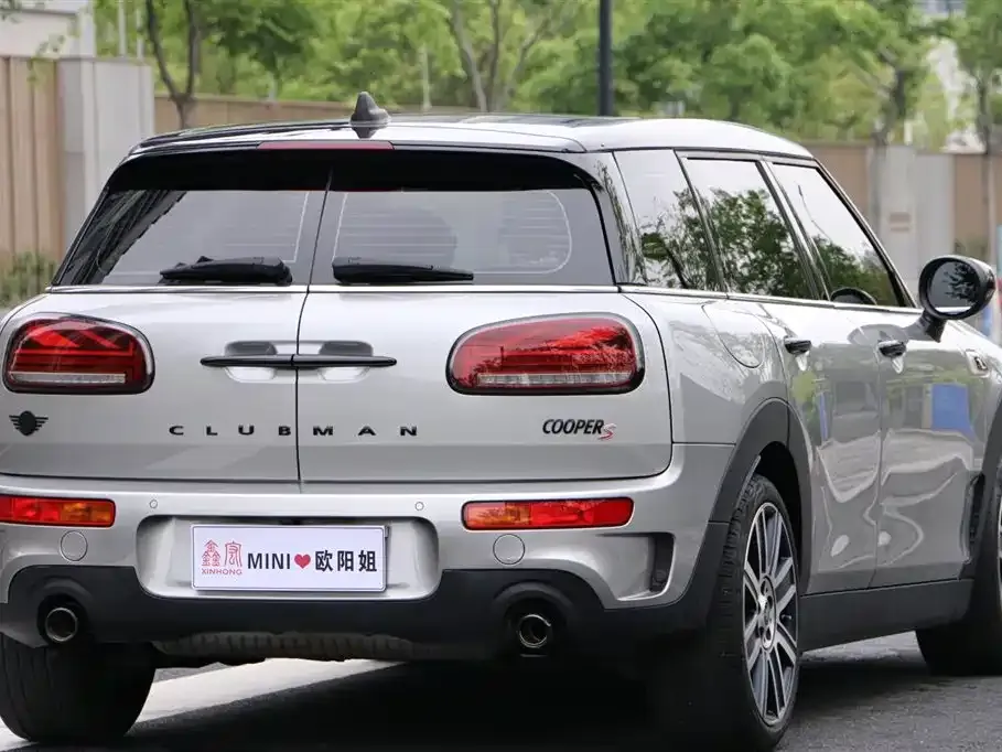 MINI Clubman — фото 2