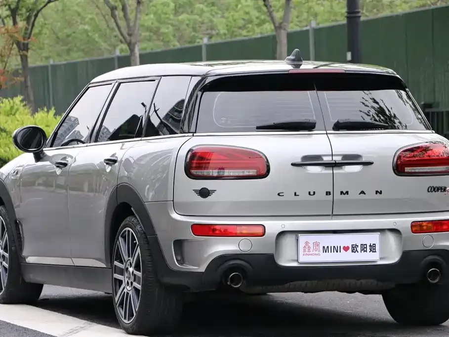 MINI Clubman — фото 4