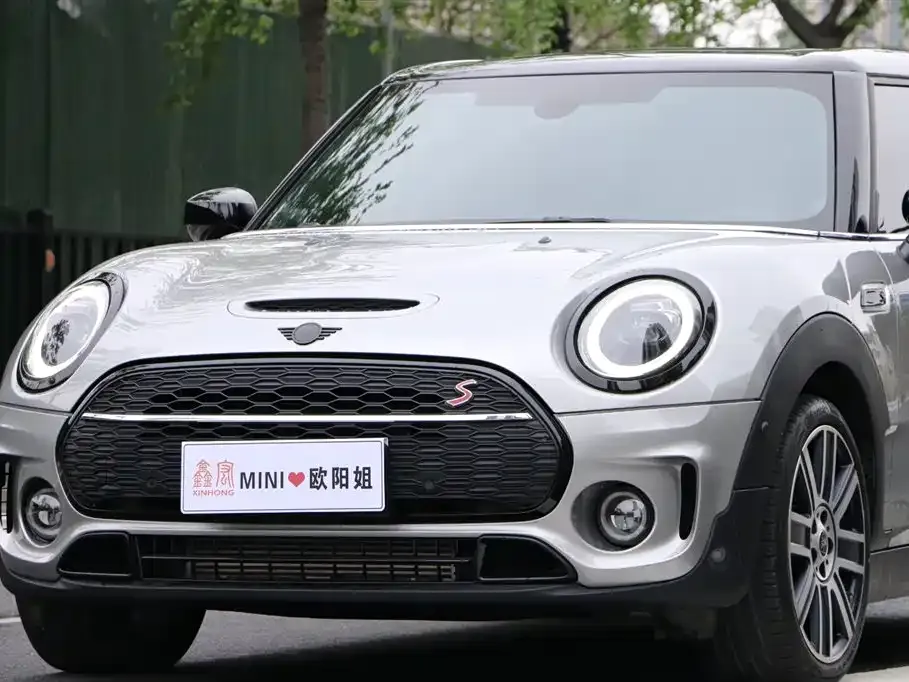MINI Clubman — фото 8