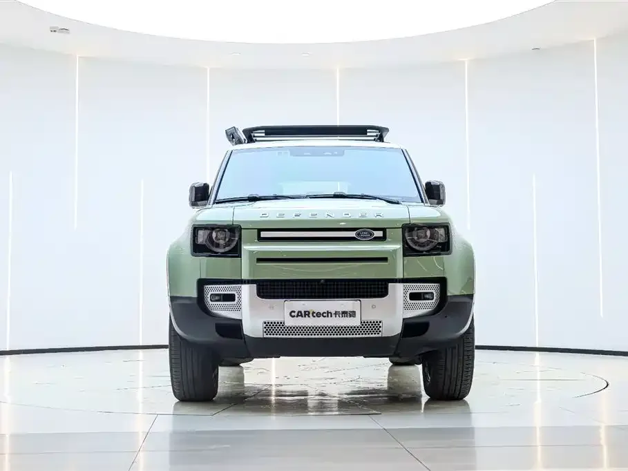 Land Rover Defender — фото 2
