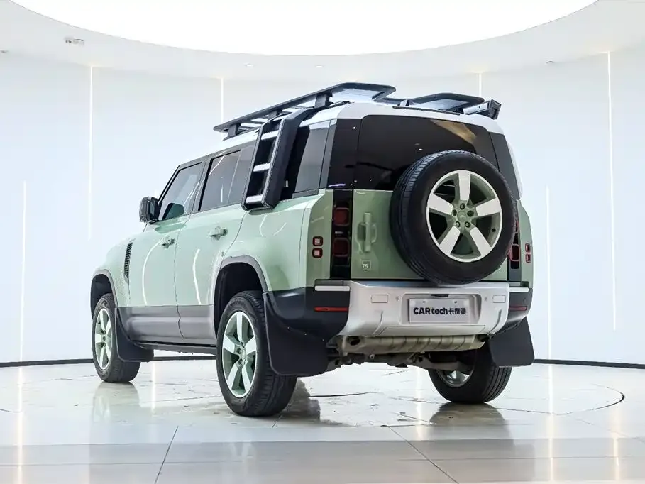 Land Rover Defender — фото 3