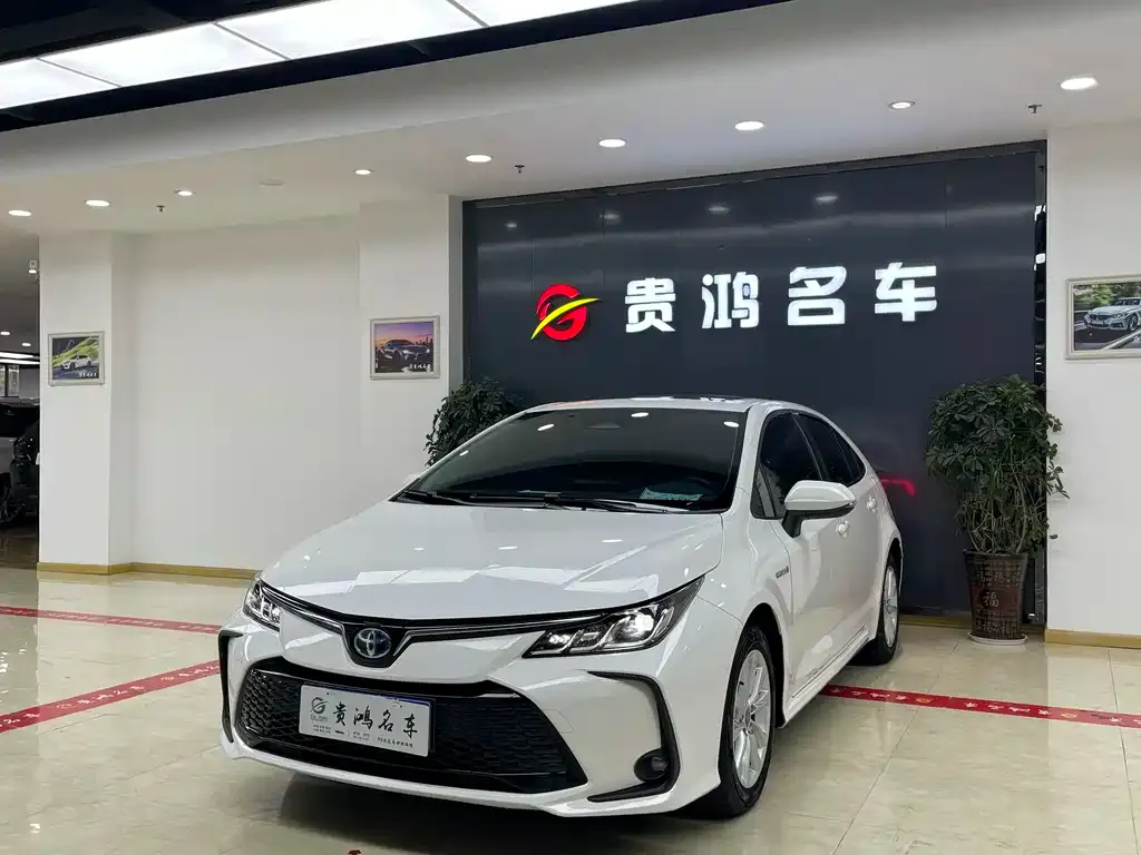 Toyota Corolla 2023 из CN, фото 1