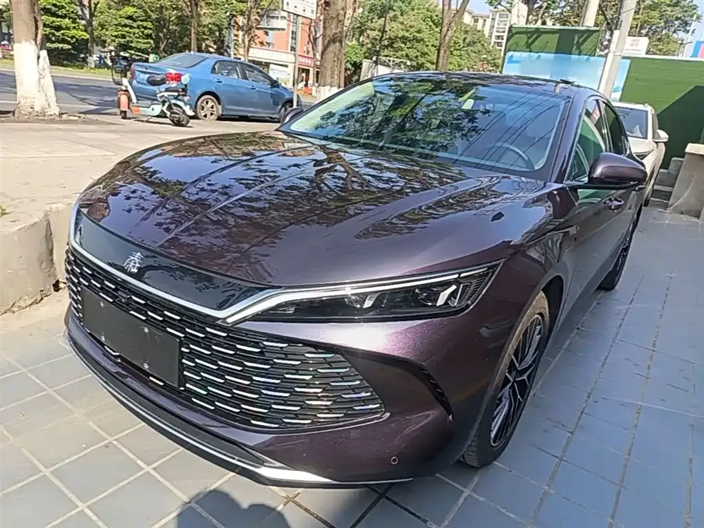BYD Qin L — фото 10