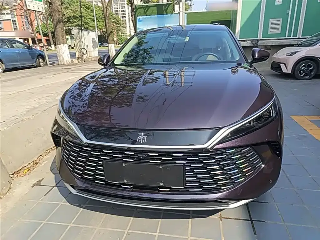 BYD Qin L — фото 9