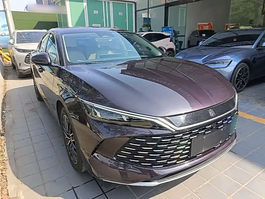 BYD Qin L — фото 4