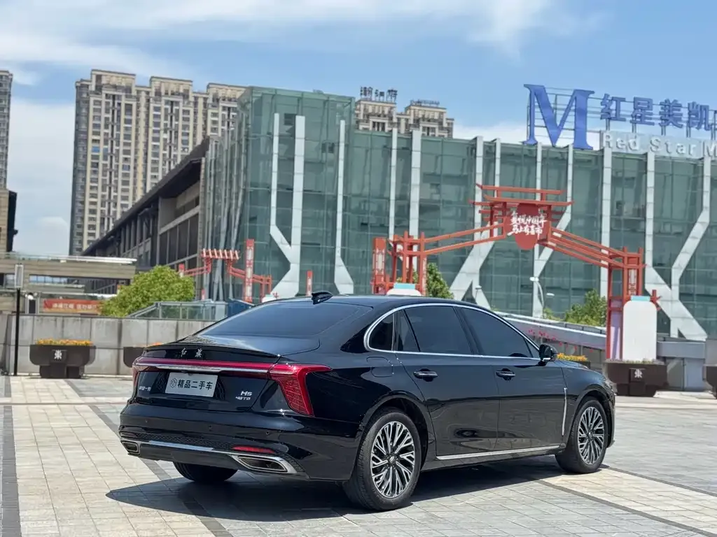 Hongqi H5 — фото 10
