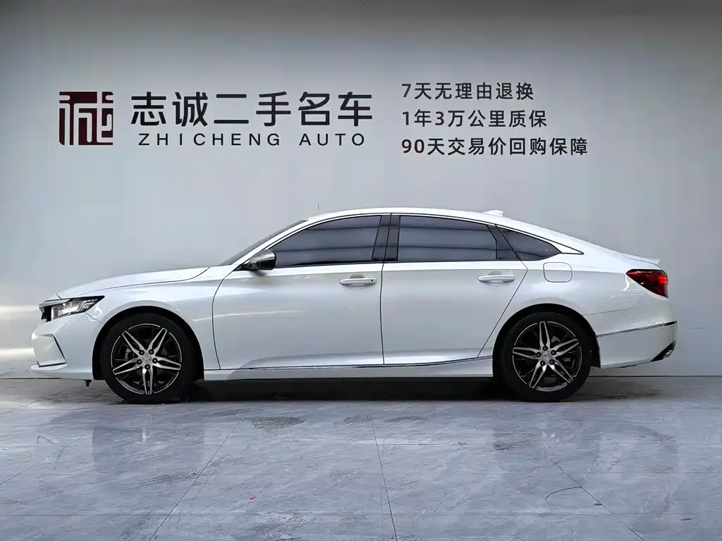 Honda Inspire — фото 7