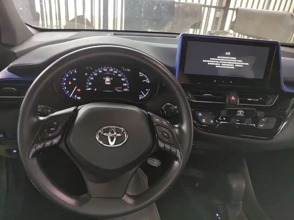 Toyota C-HR 2024 из CN, фото 10