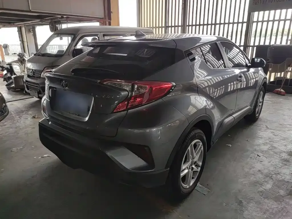 Toyota C-HR 2024 из CN, фото 9